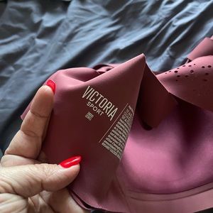 Victoria Sport sports bra